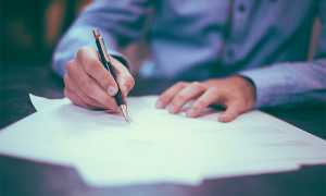 lavoro offerte 6 firma uomo frontale